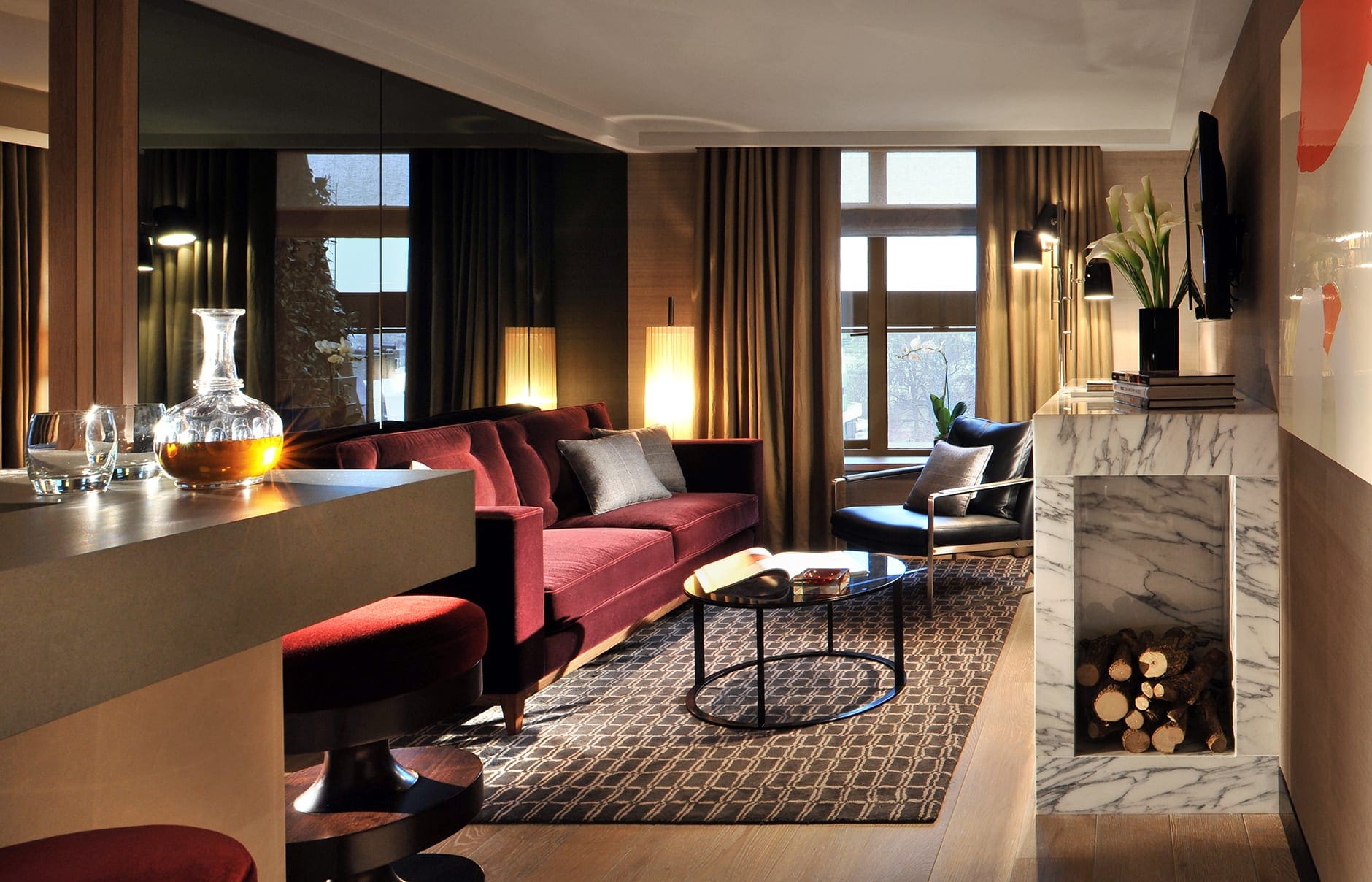 the_hari_suite_living_room